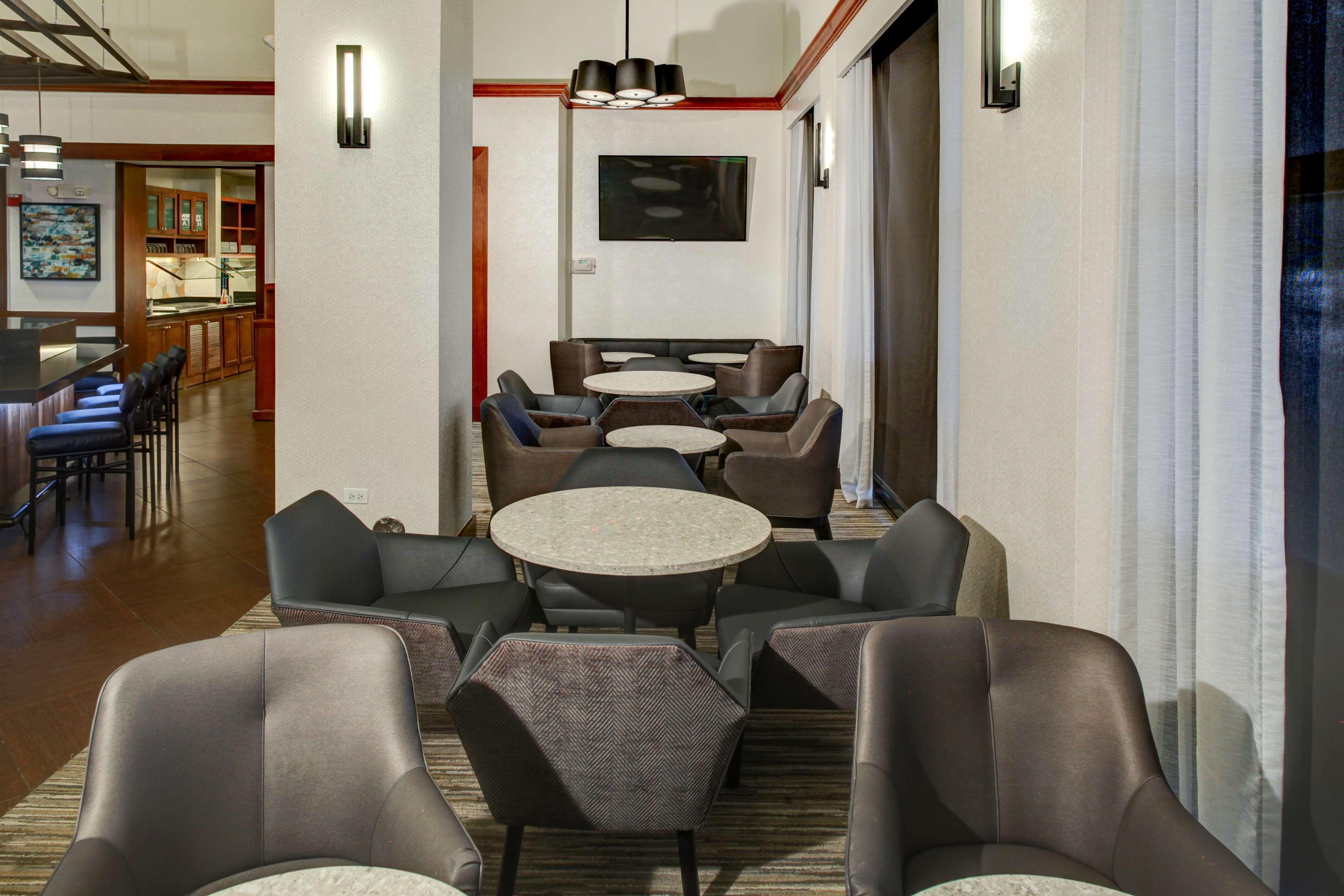 Hyatt Place Chicago/itasca 3*